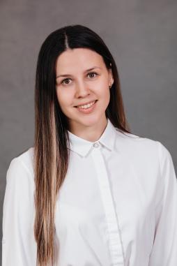 Зоммер Алена Игоревна